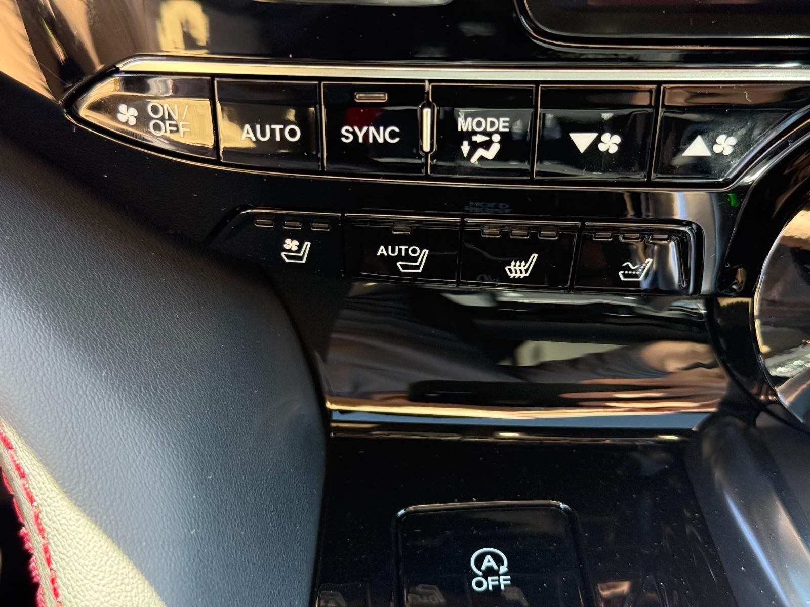 Acura MDX Vehicle Image 15