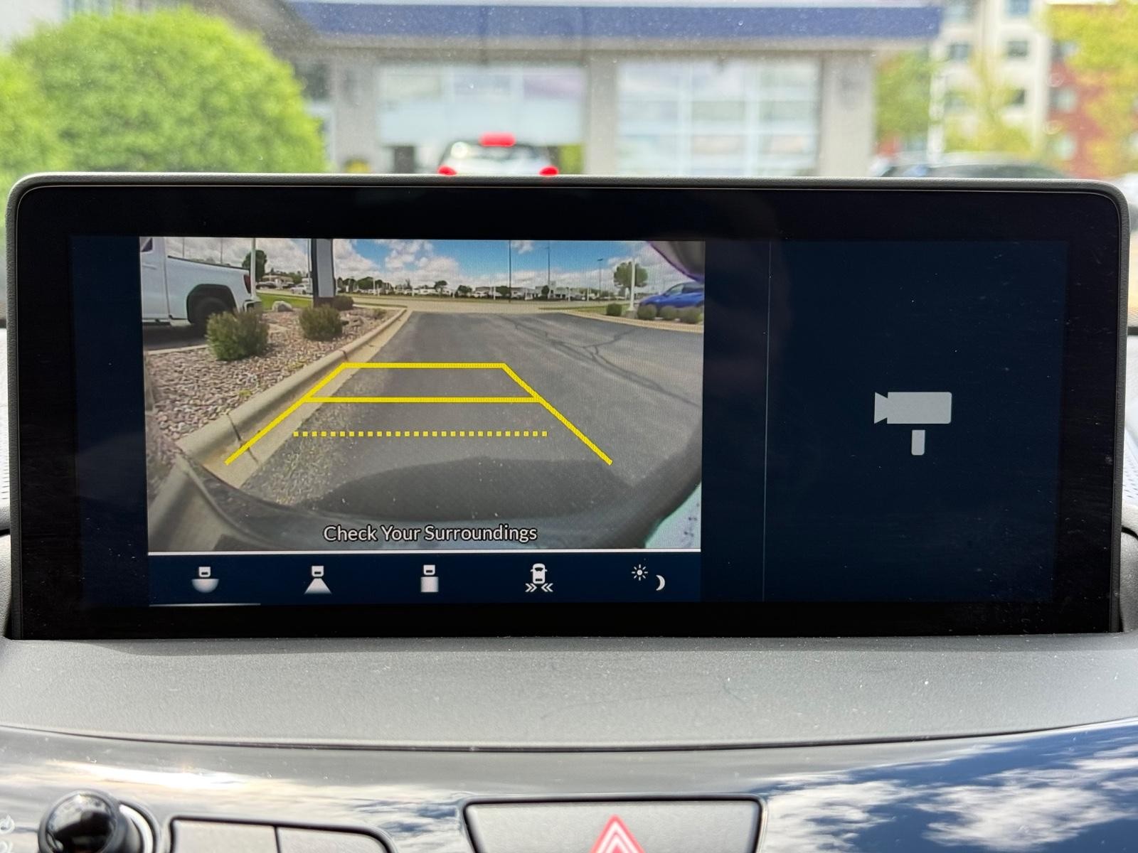 Acura RDX Vehicle Full-screen Gallery Image 20