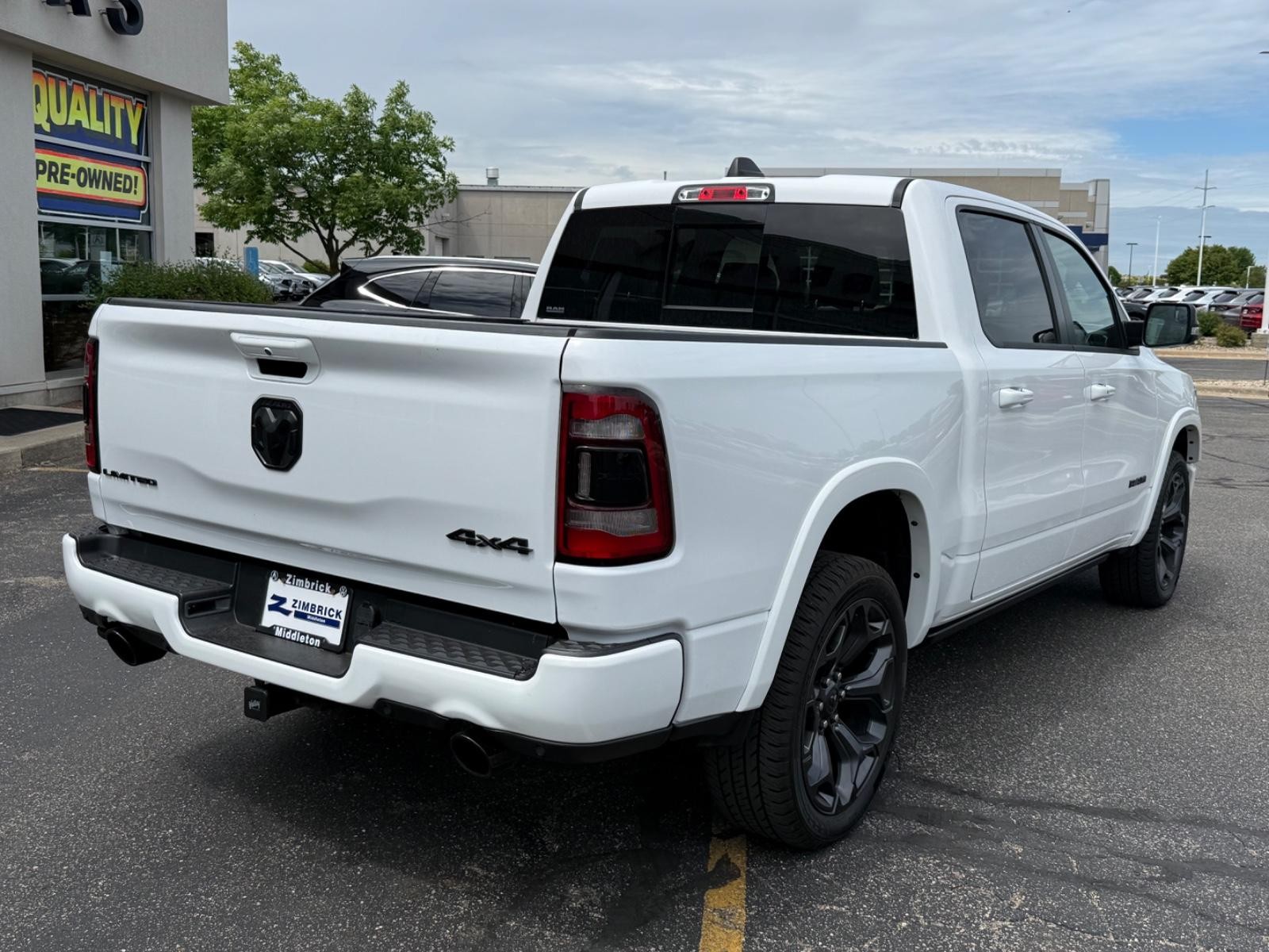 Ram 1500 Vehicle Image 03