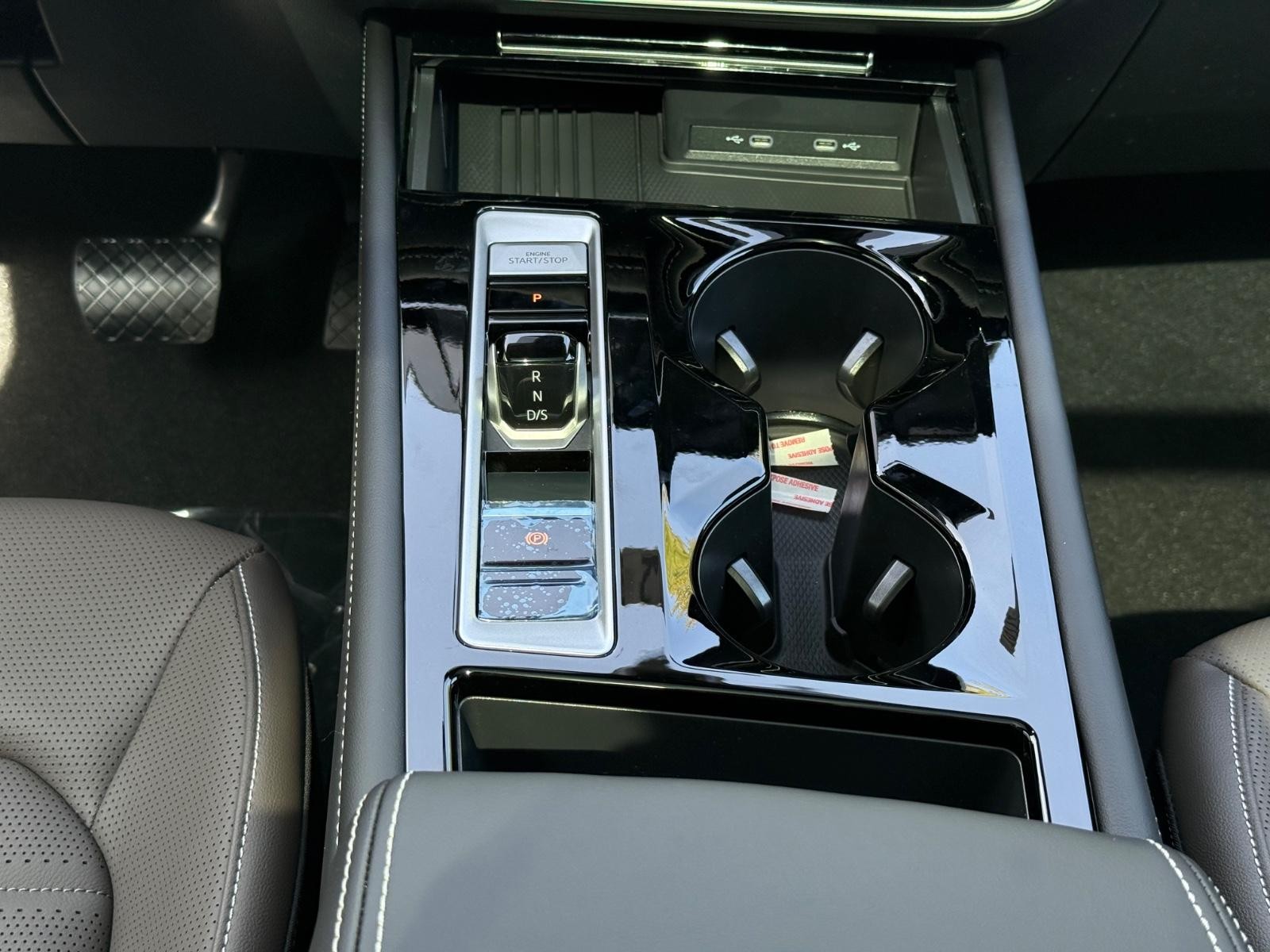 Volkswagen Atlas Vehicle Image 09