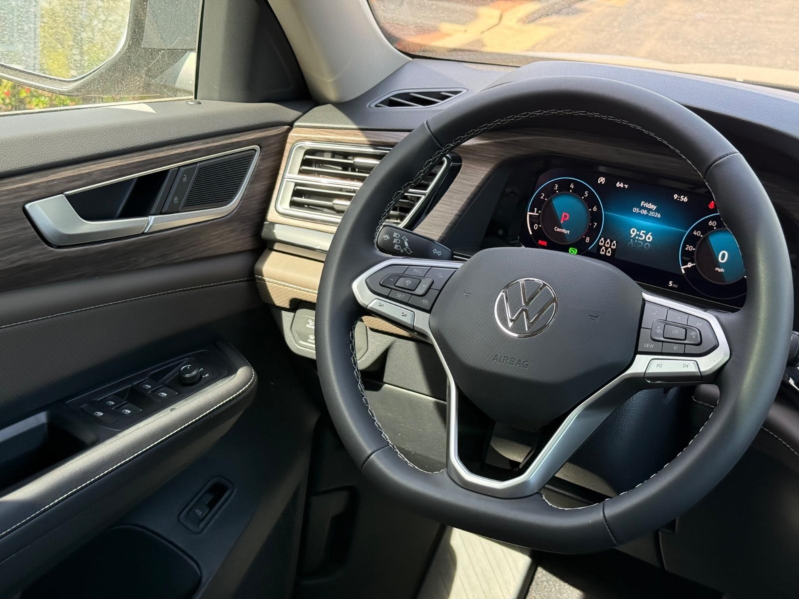 Volkswagen Atlas Vehicle Image 10