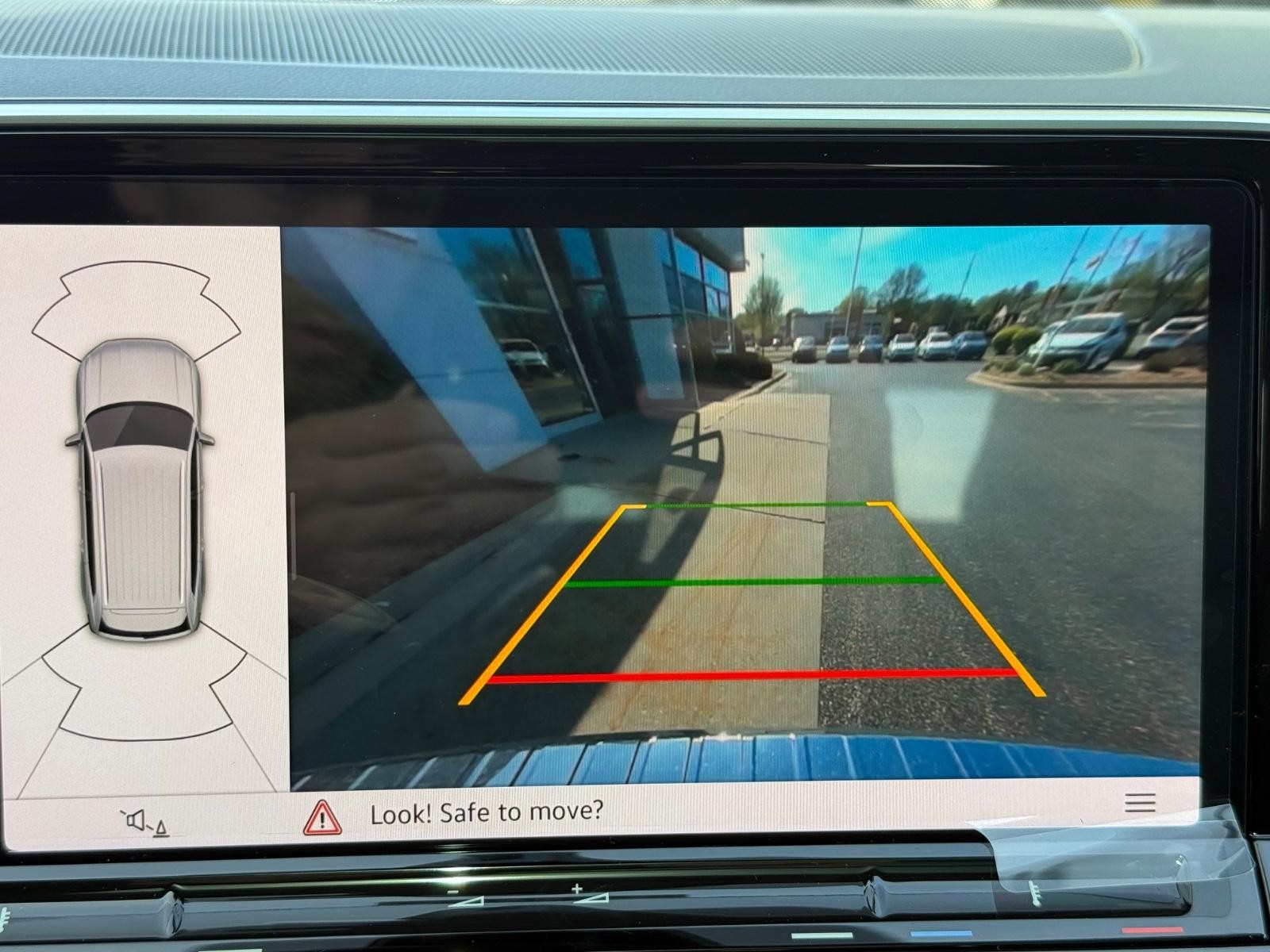 Volkswagen Atlas Vehicle Image 14