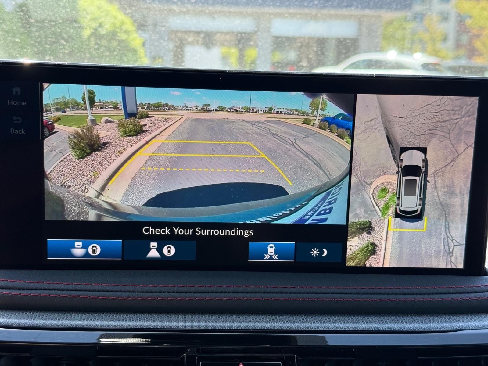 Acura MDX Vehicle Image 14