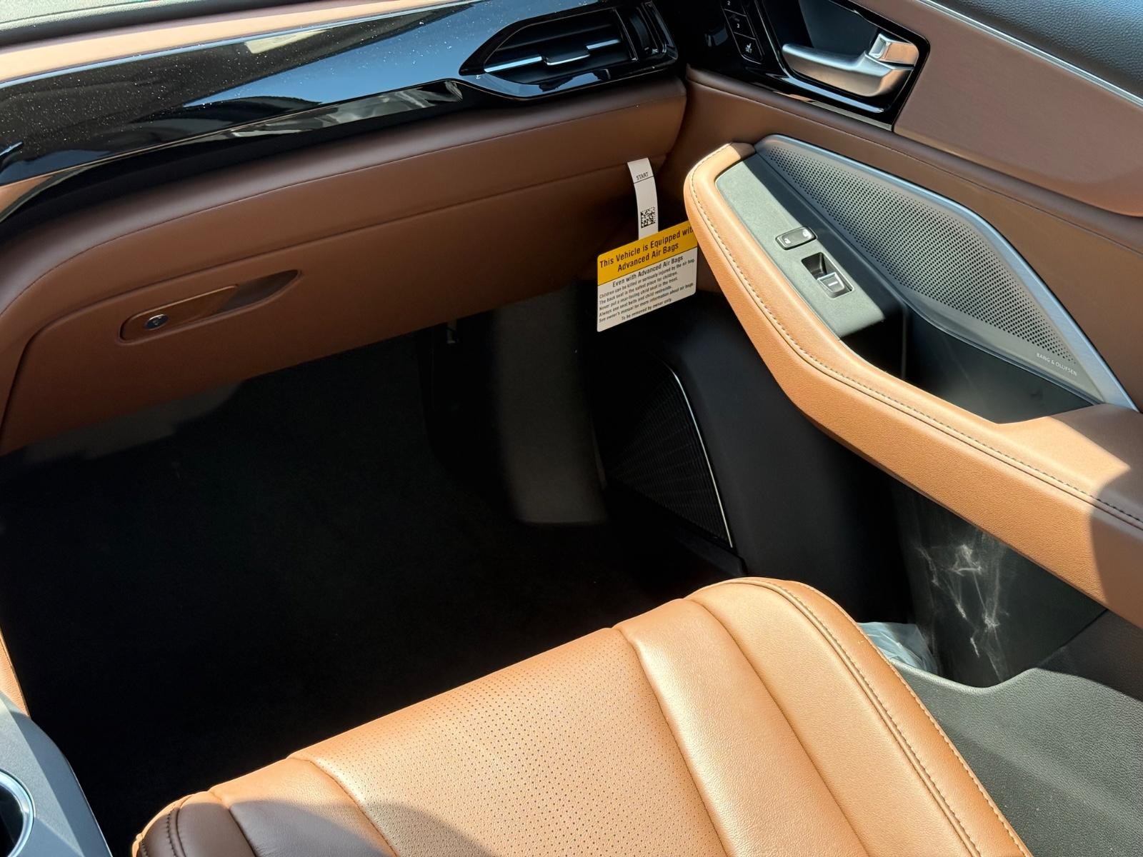 Acura MDX Vehicle Image 10