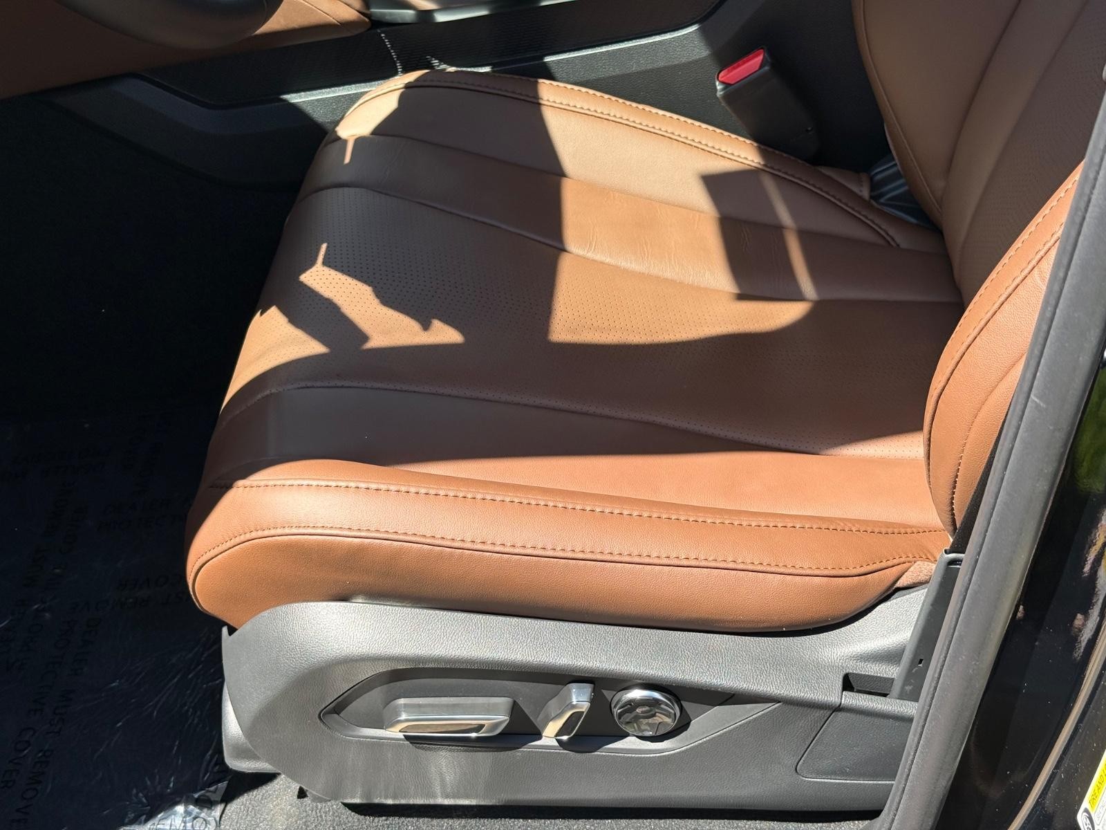 Acura MDX Vehicle Image 17