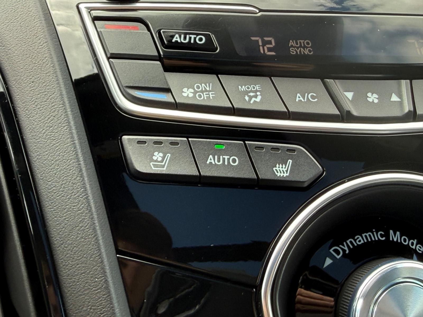 Acura RDX Vehicle Full-screen Gallery Image 21