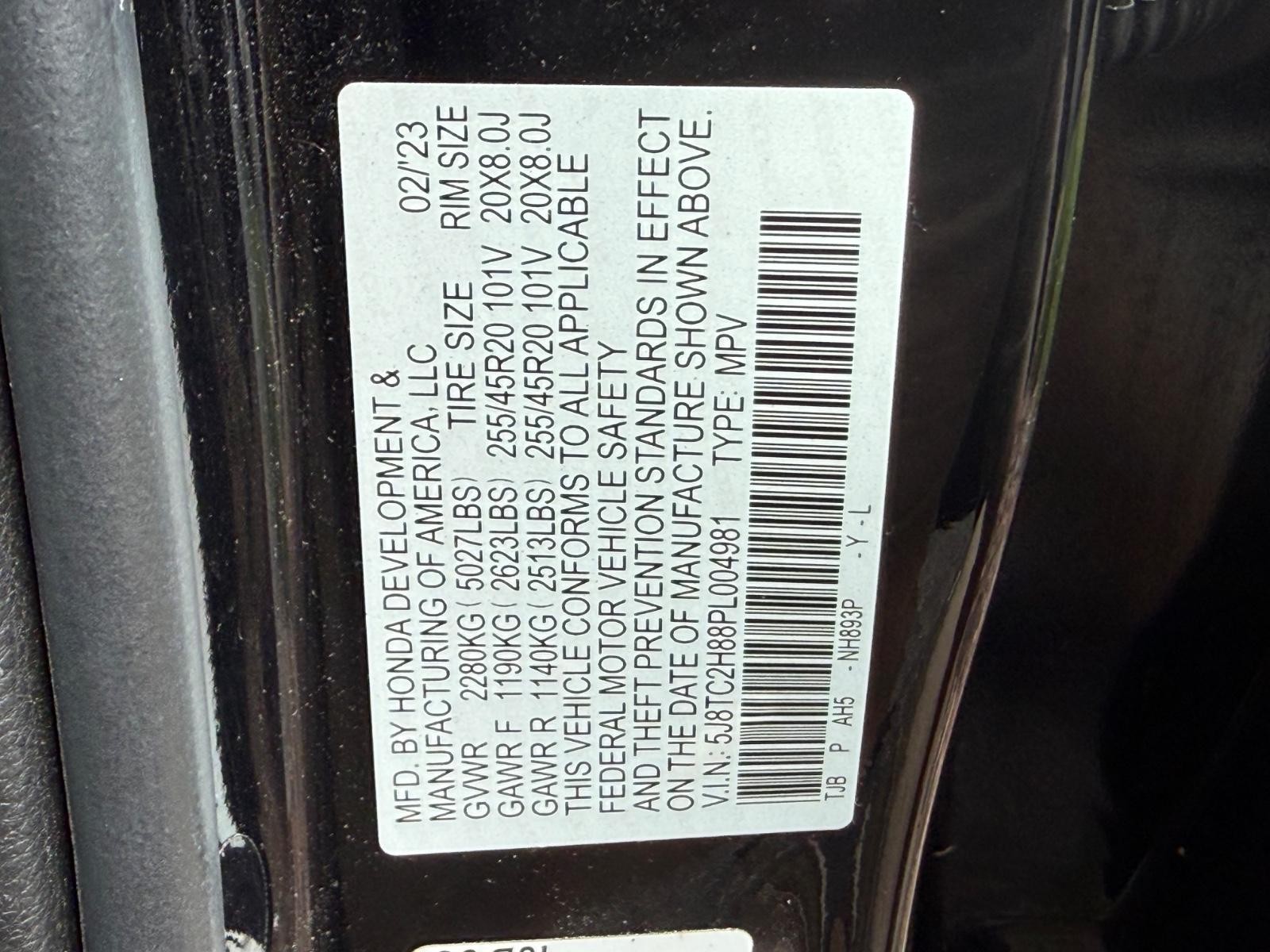 Acura RDX Vehicle Full-screen Gallery Image 24