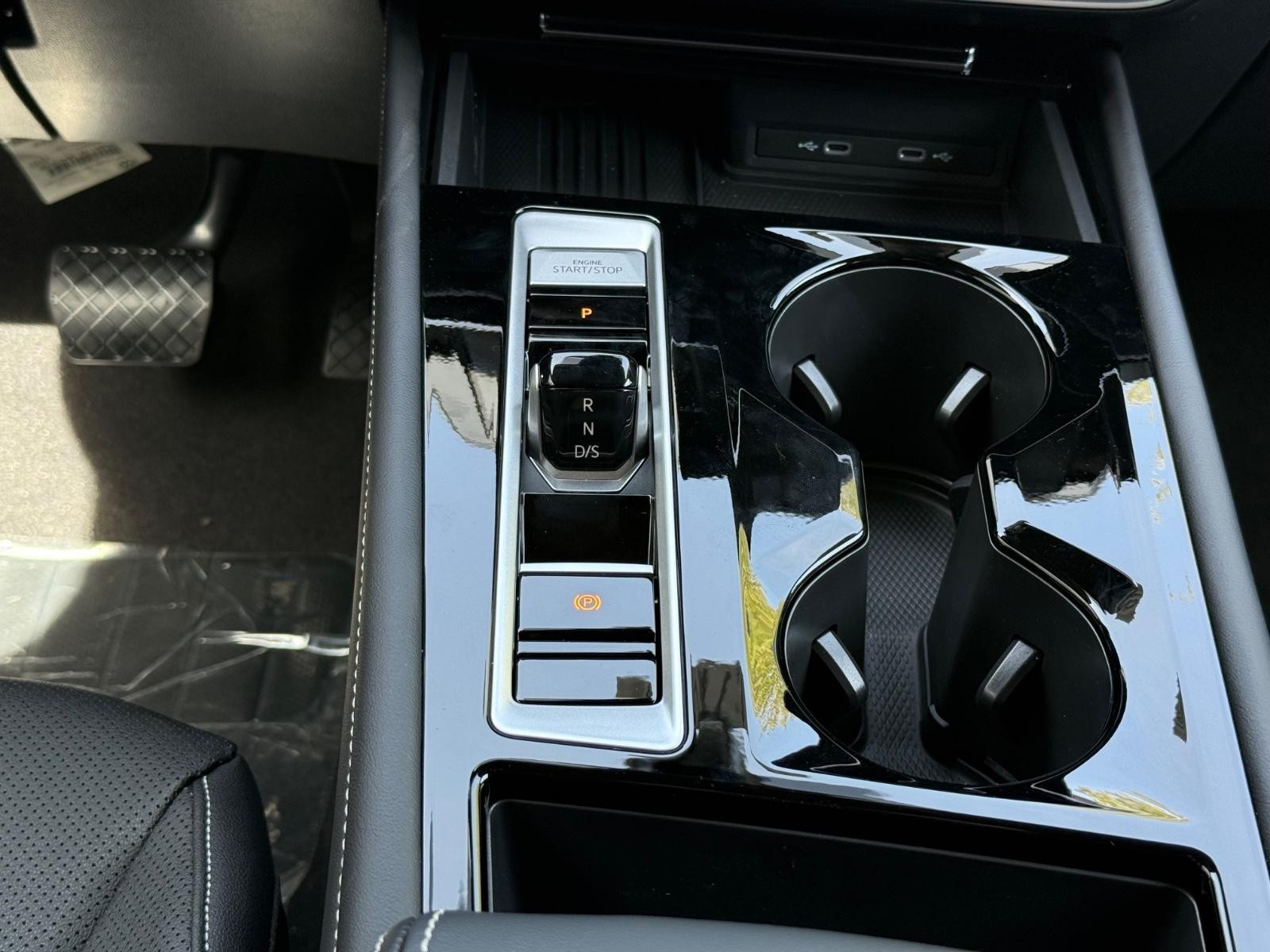 Volkswagen Atlas Vehicle Image 09