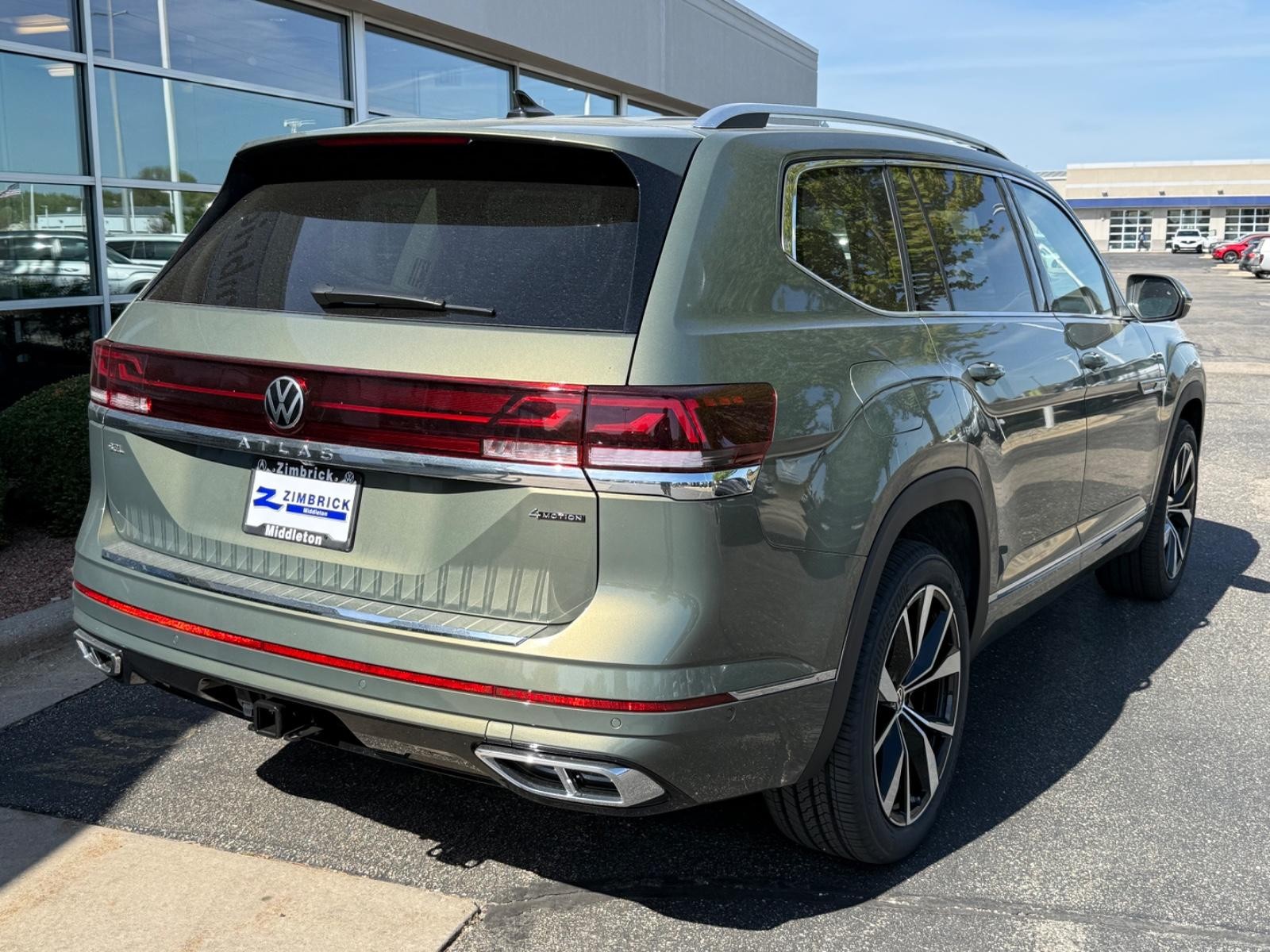 Volkswagen Atlas Vehicle Image 03