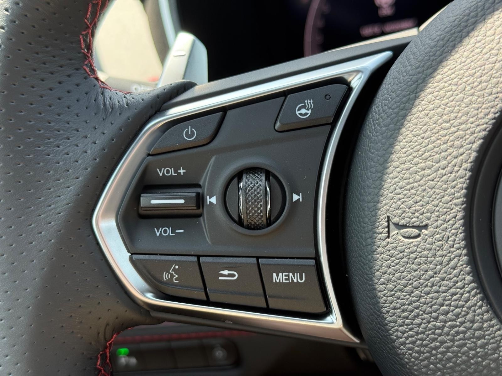 Acura MDX Vehicle Image 12