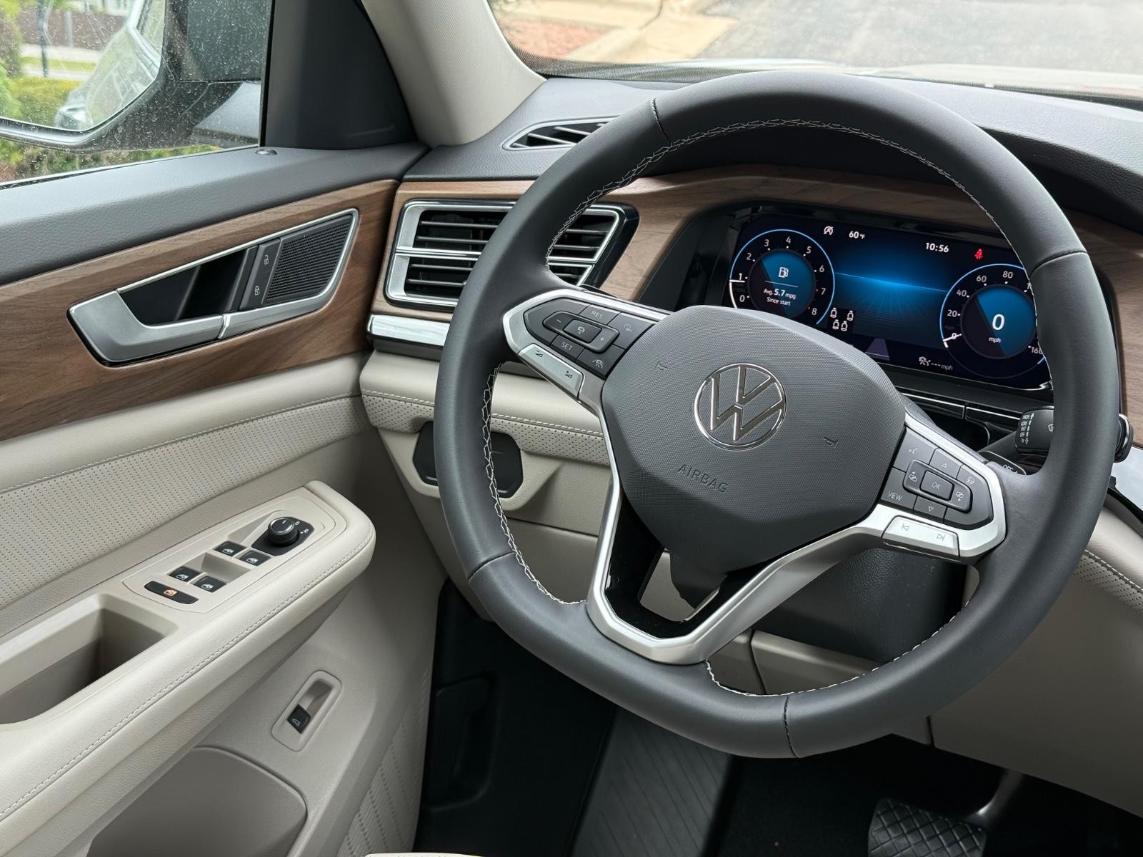 Volkswagen Atlas Vehicle Image 10