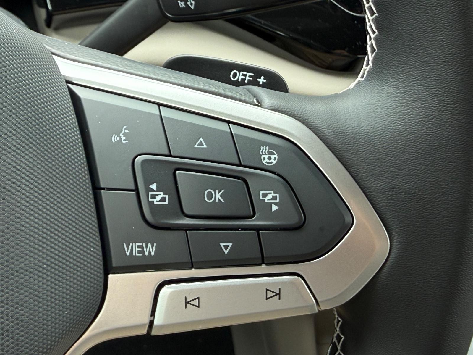Volkswagen Atlas Vehicle Image 13