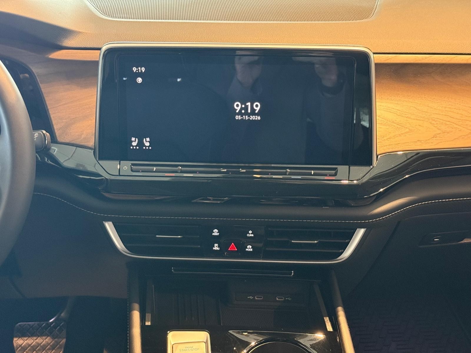 Volkswagen Atlas Vehicle Image 08
