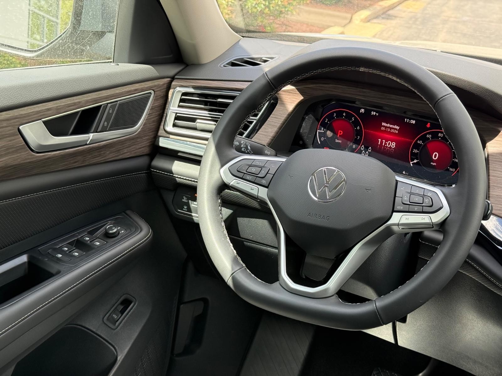 Volkswagen Atlas Vehicle Image 09