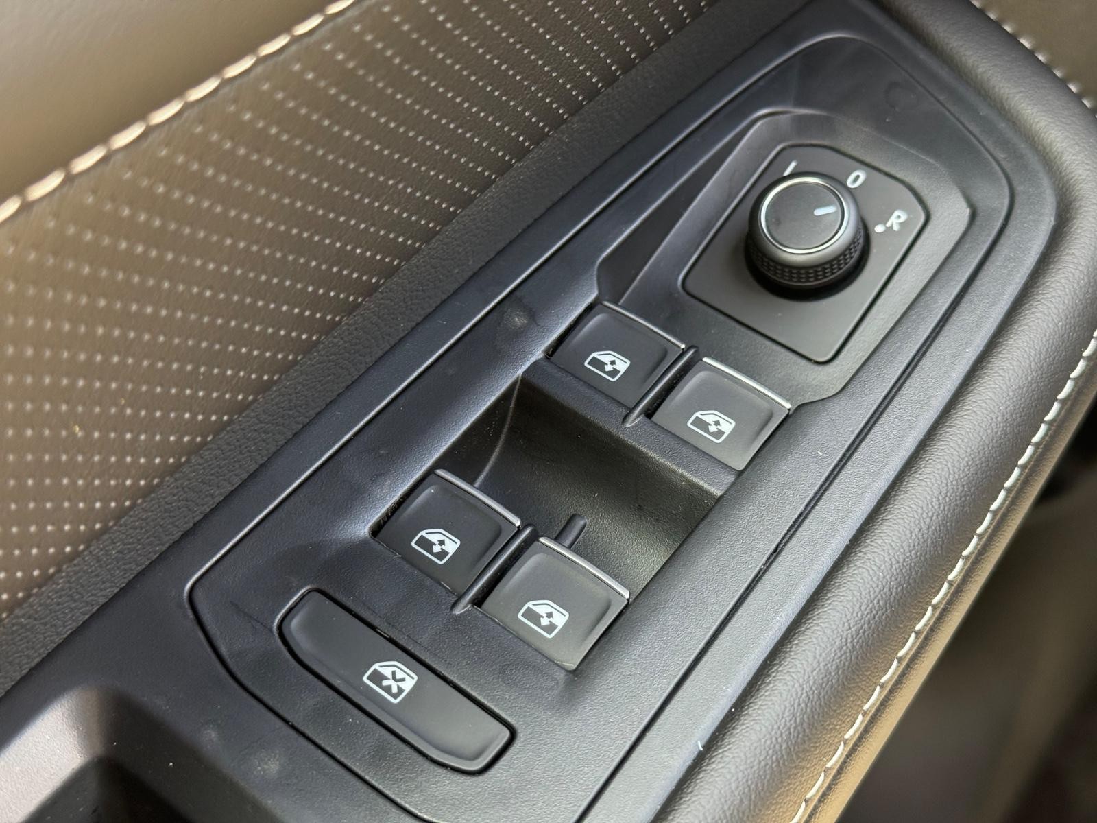 Volkswagen Atlas Vehicle Image 15