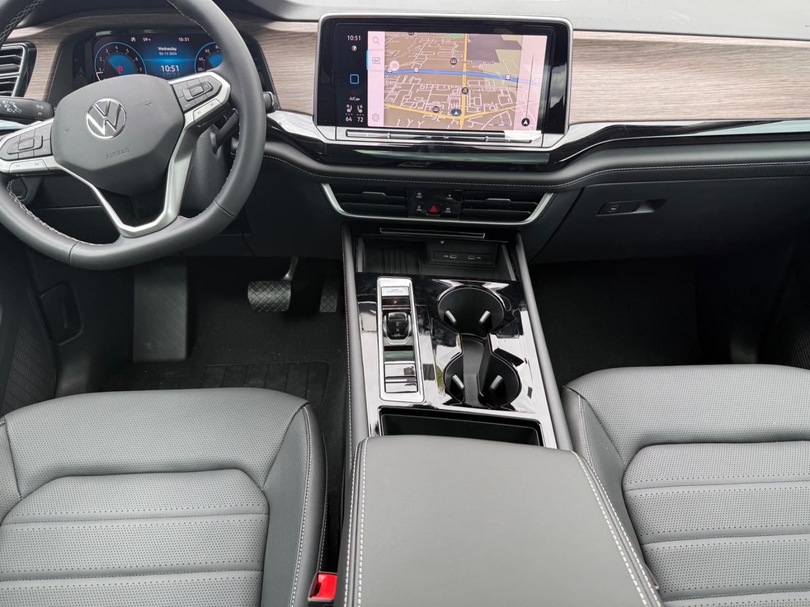 Volkswagen Atlas Vehicle Image 07