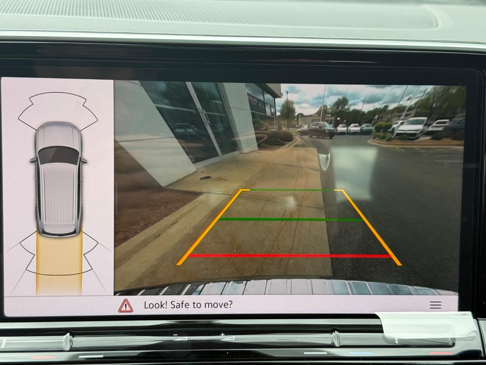 Volkswagen Atlas Vehicle Image 14