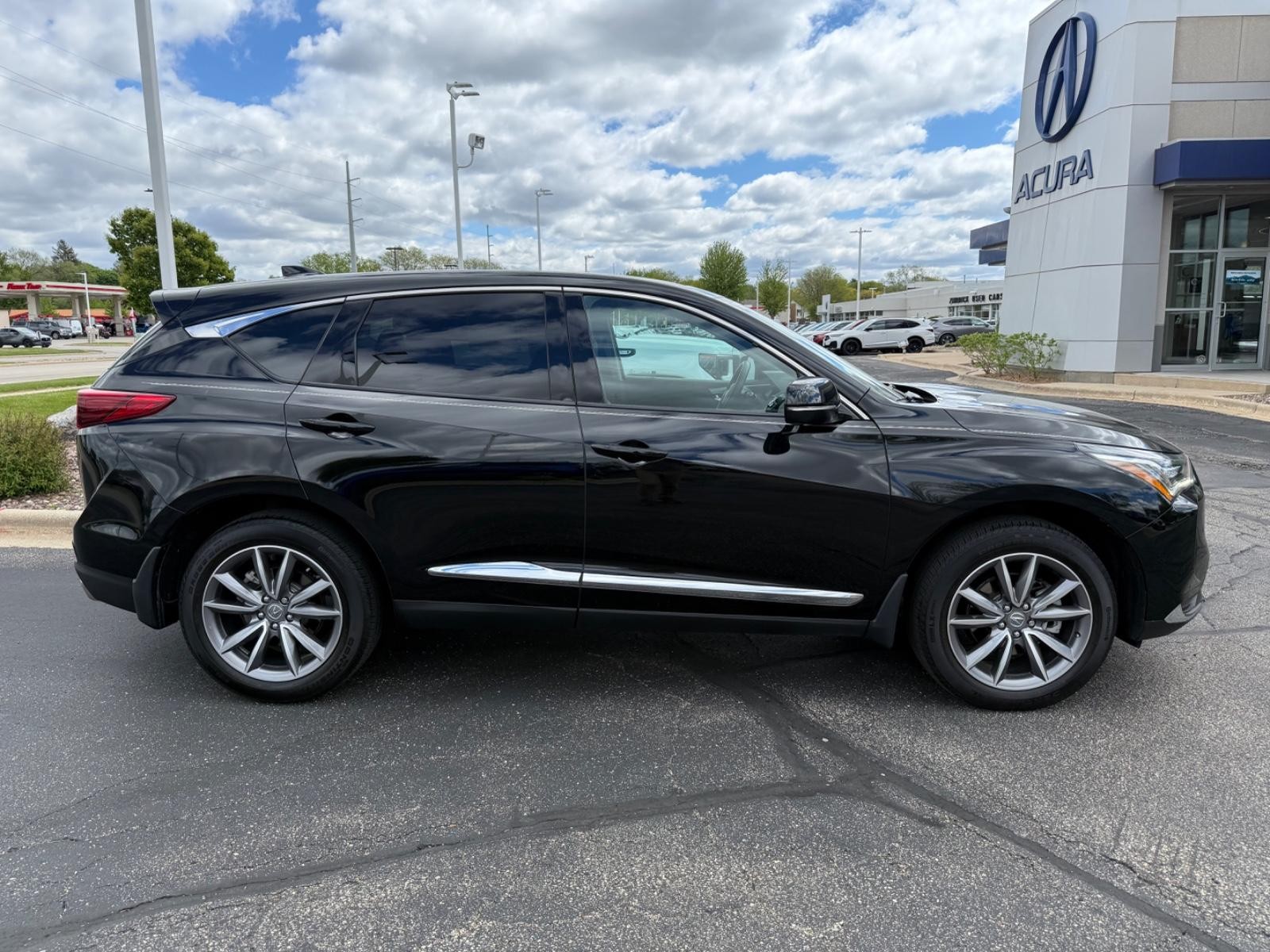 Acura RDX Vehicle Image 02