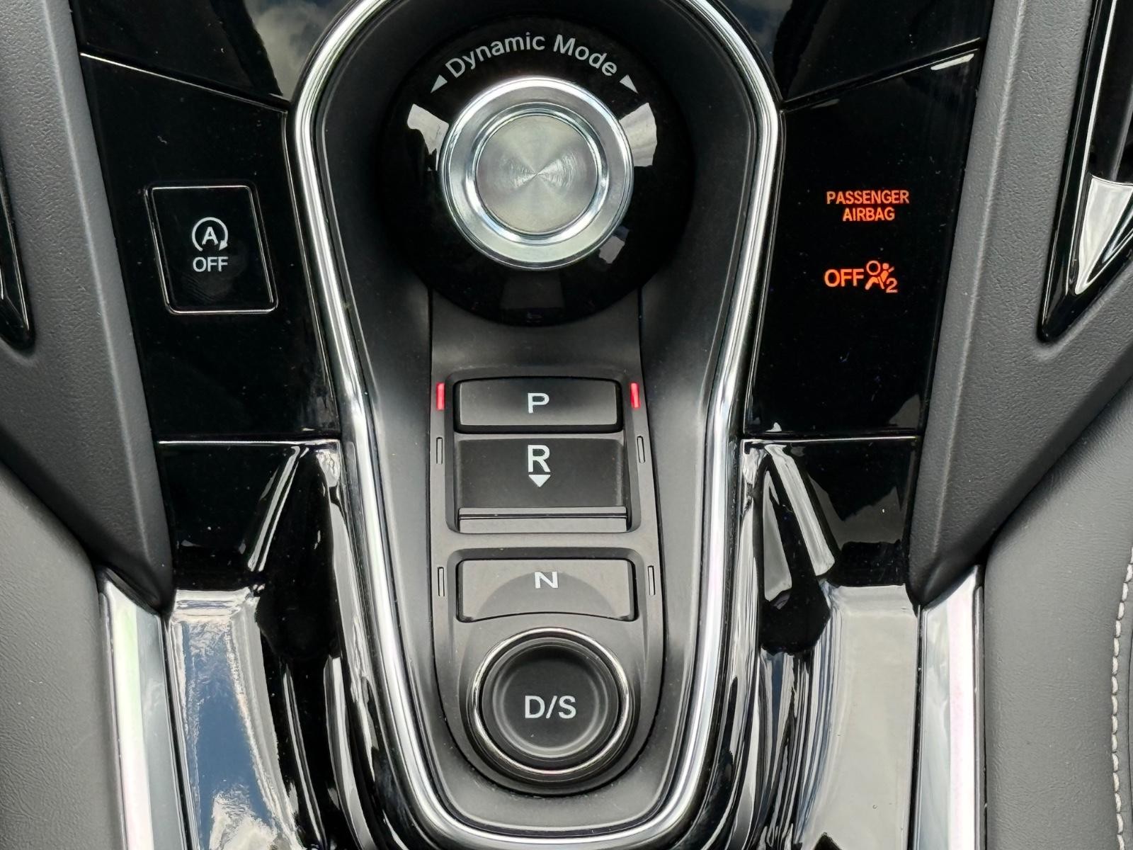 Acura RDX Vehicle Image 14