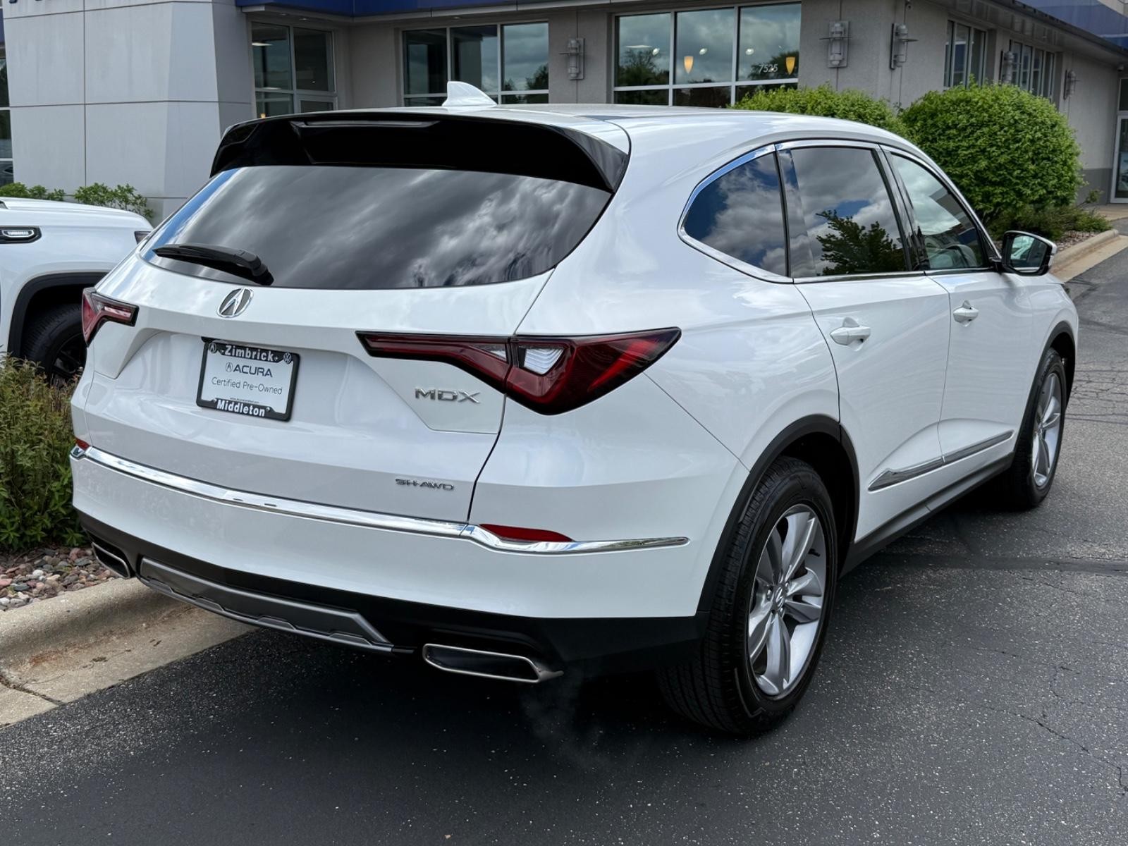 Acura MDX Vehicle Image 03