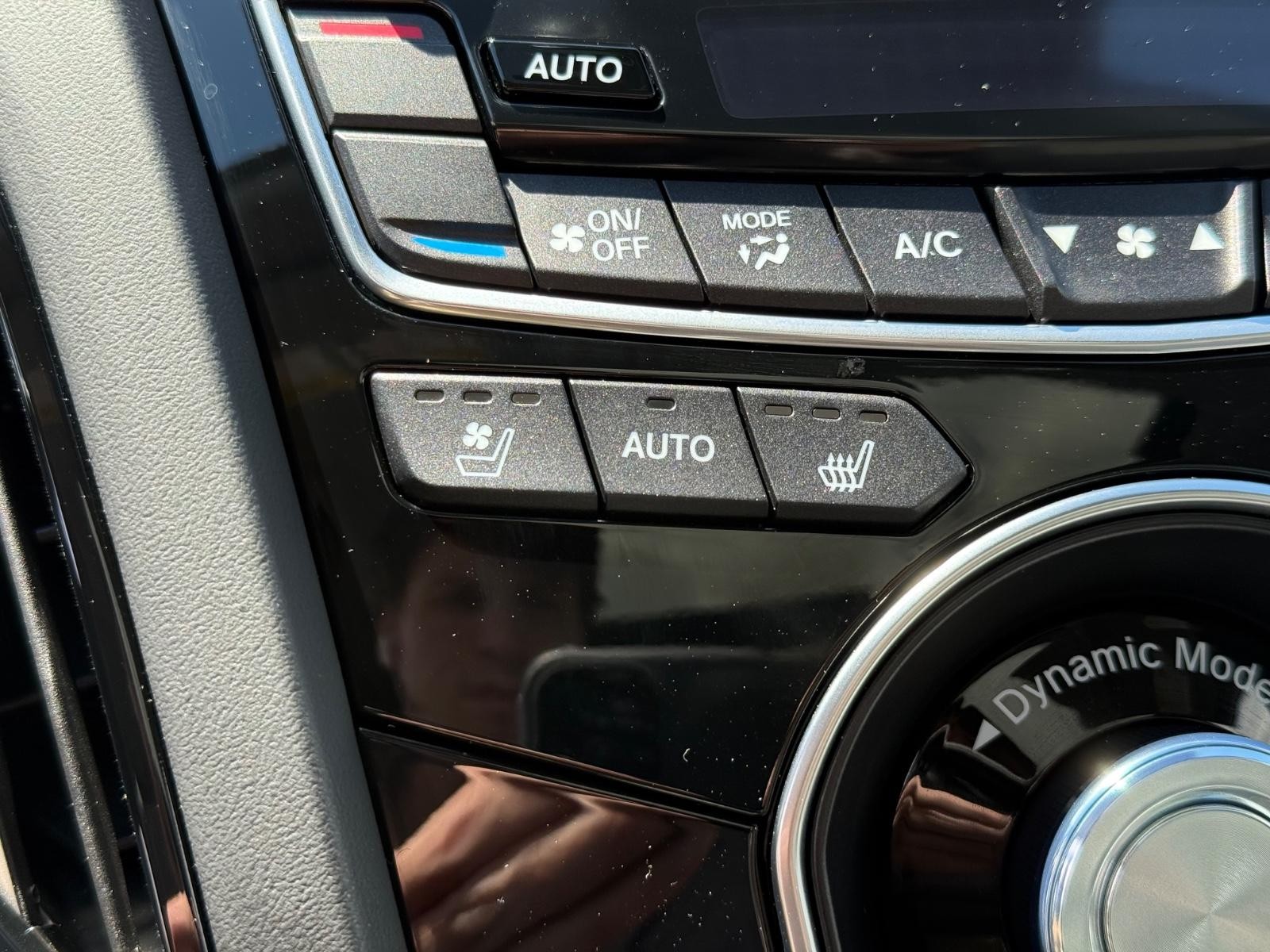 Acura RDX Vehicle Image 21