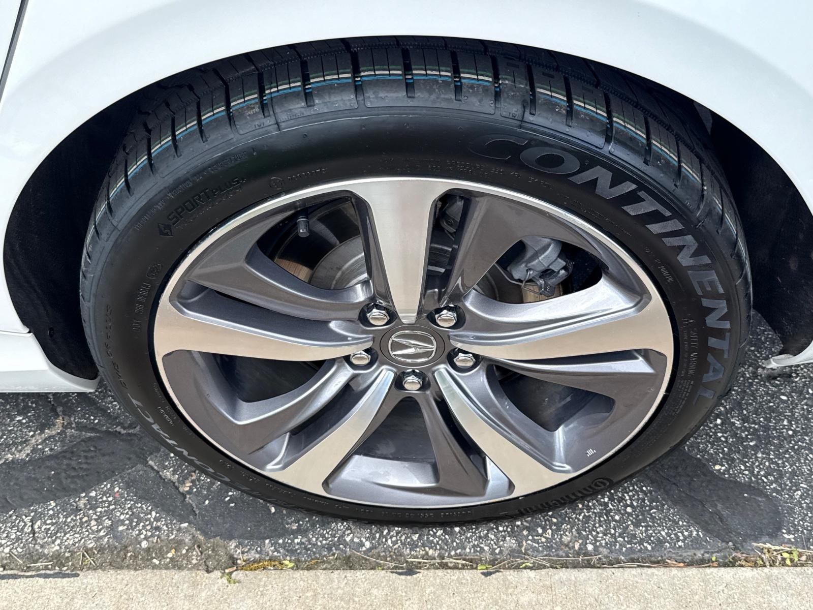 Acura TLX Vehicle Image 07