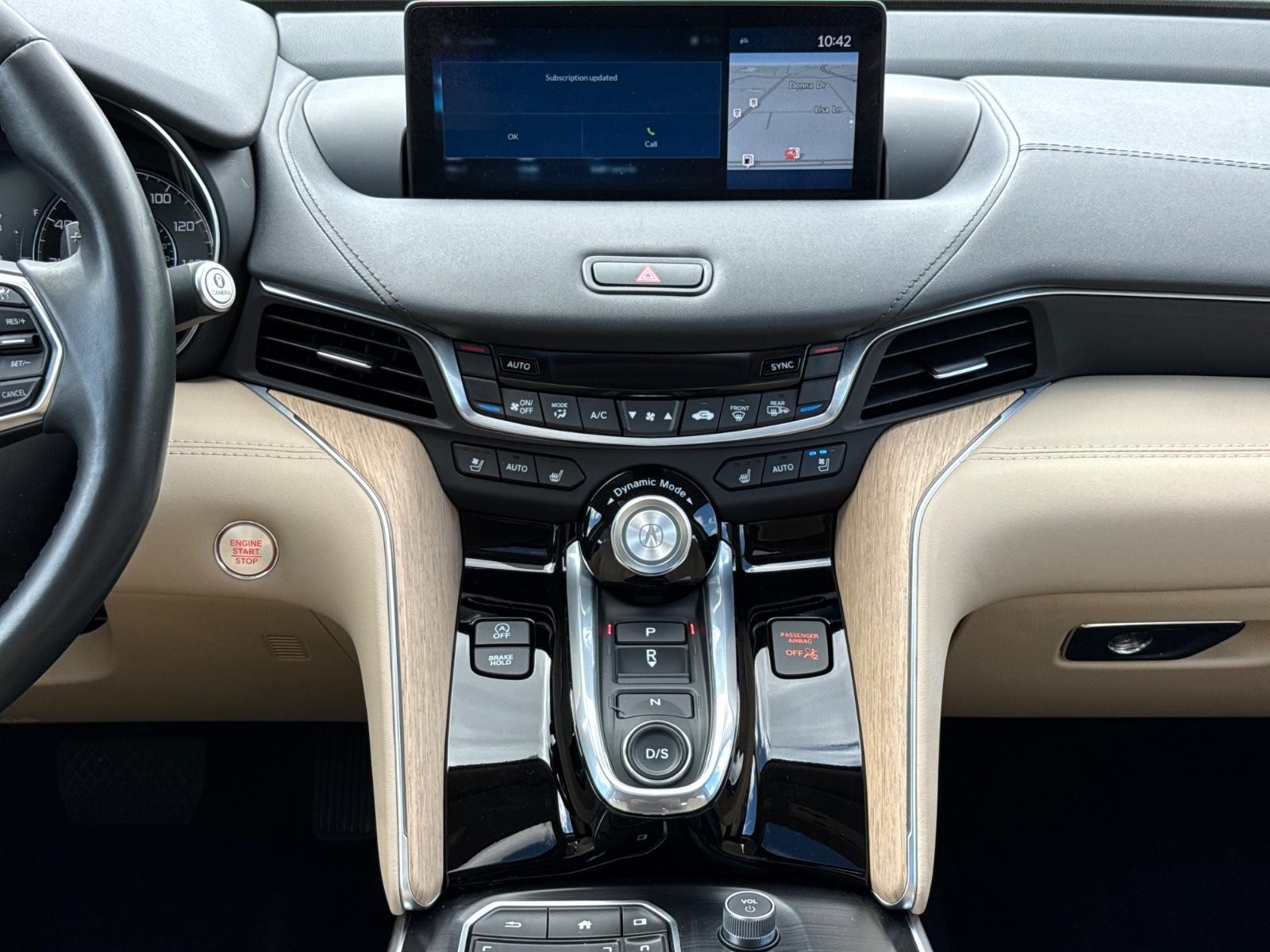 Acura TLX Vehicle Image 12