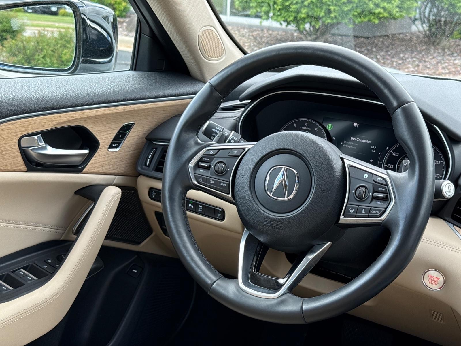 Acura TLX Vehicle Image 14
