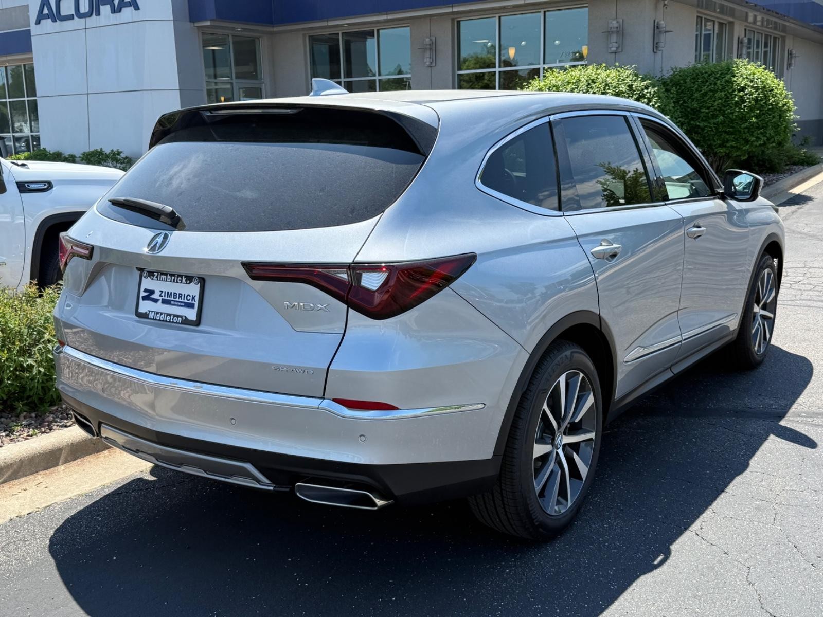 Acura MDX Vehicle Image 03