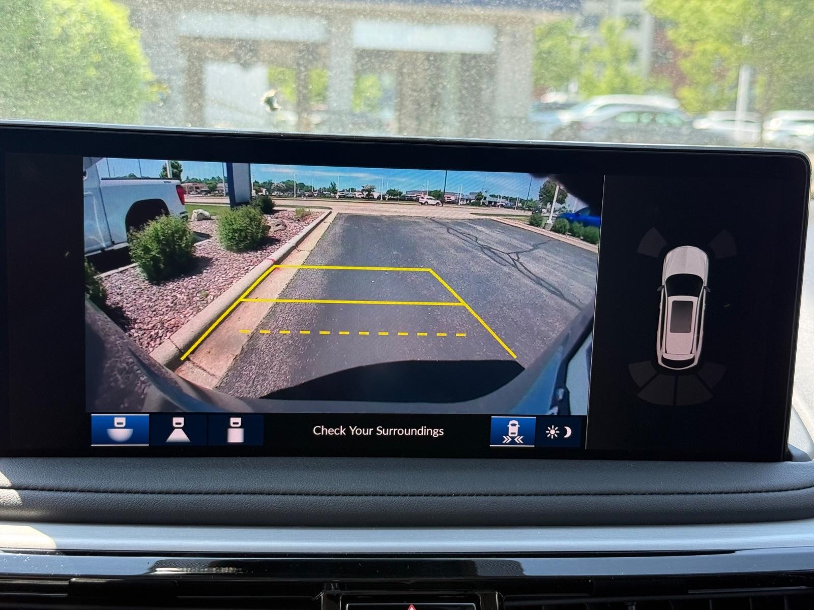 Acura MDX Vehicle Image 13