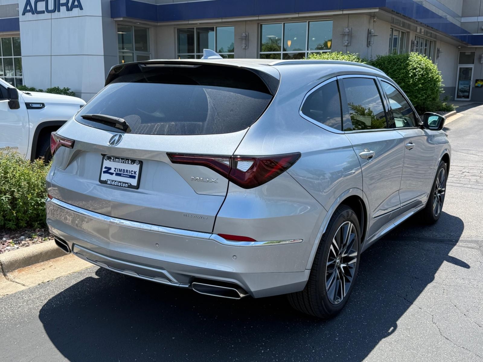 Acura MDX Vehicle Image 03