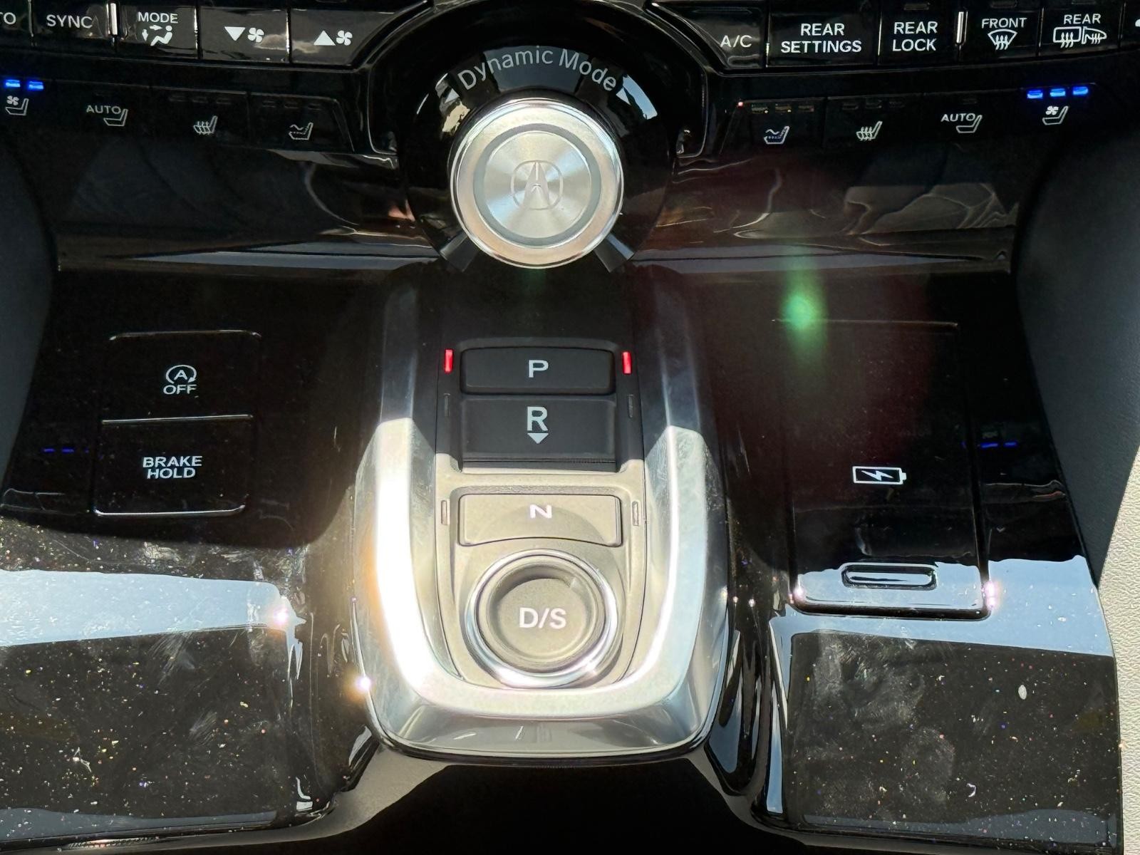 Acura MDX Vehicle Image 08