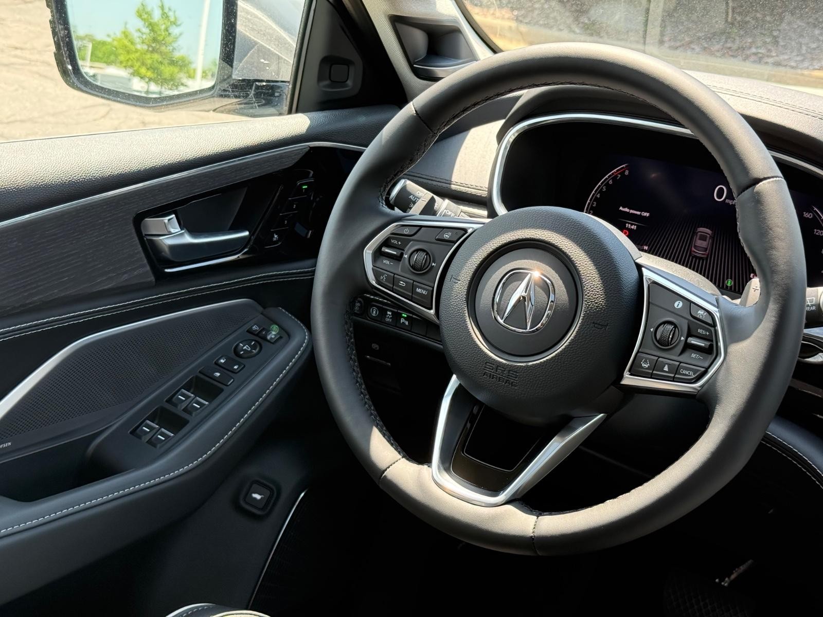 Acura MDX Vehicle Image 09