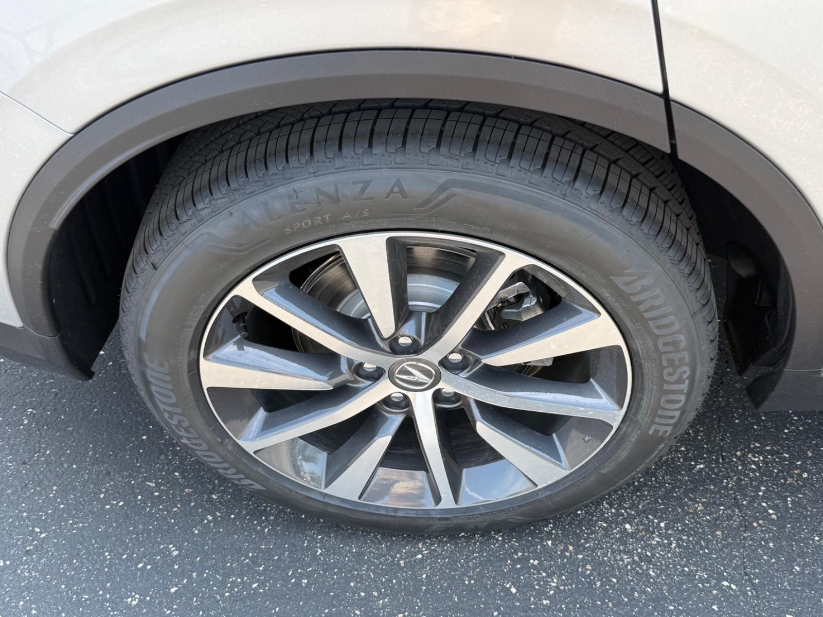 Acura MDX Vehicle Image 04