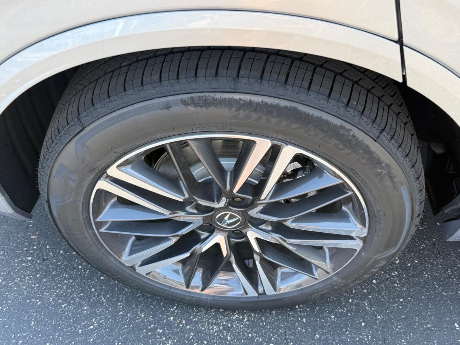 Acura MDX Vehicle Image 05