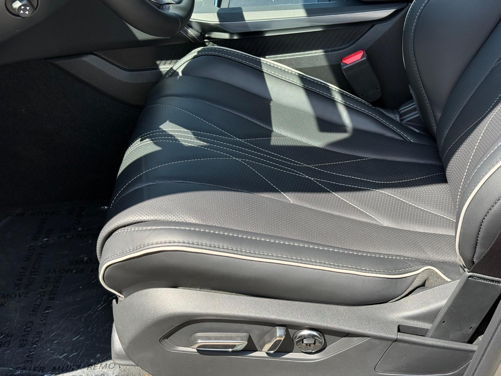 Acura MDX Vehicle Image 19