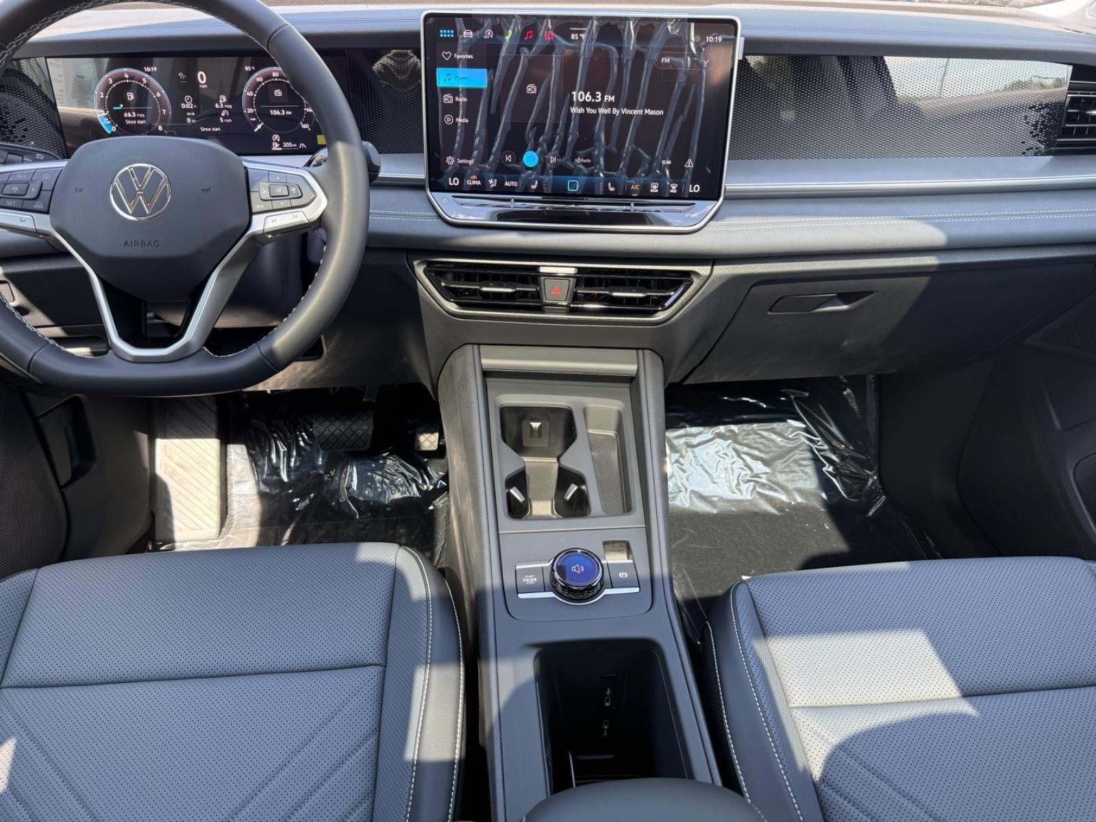 Volkswagen Tiguan Vehicle Image 06