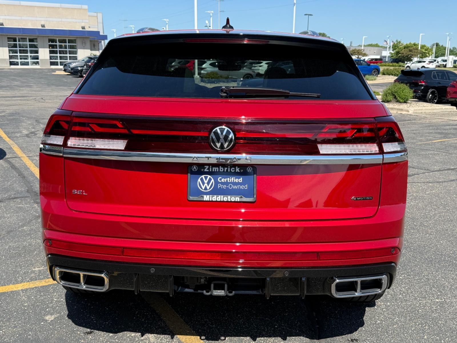 Volkswagen Atlas Cross Sport Vehicle Image 04