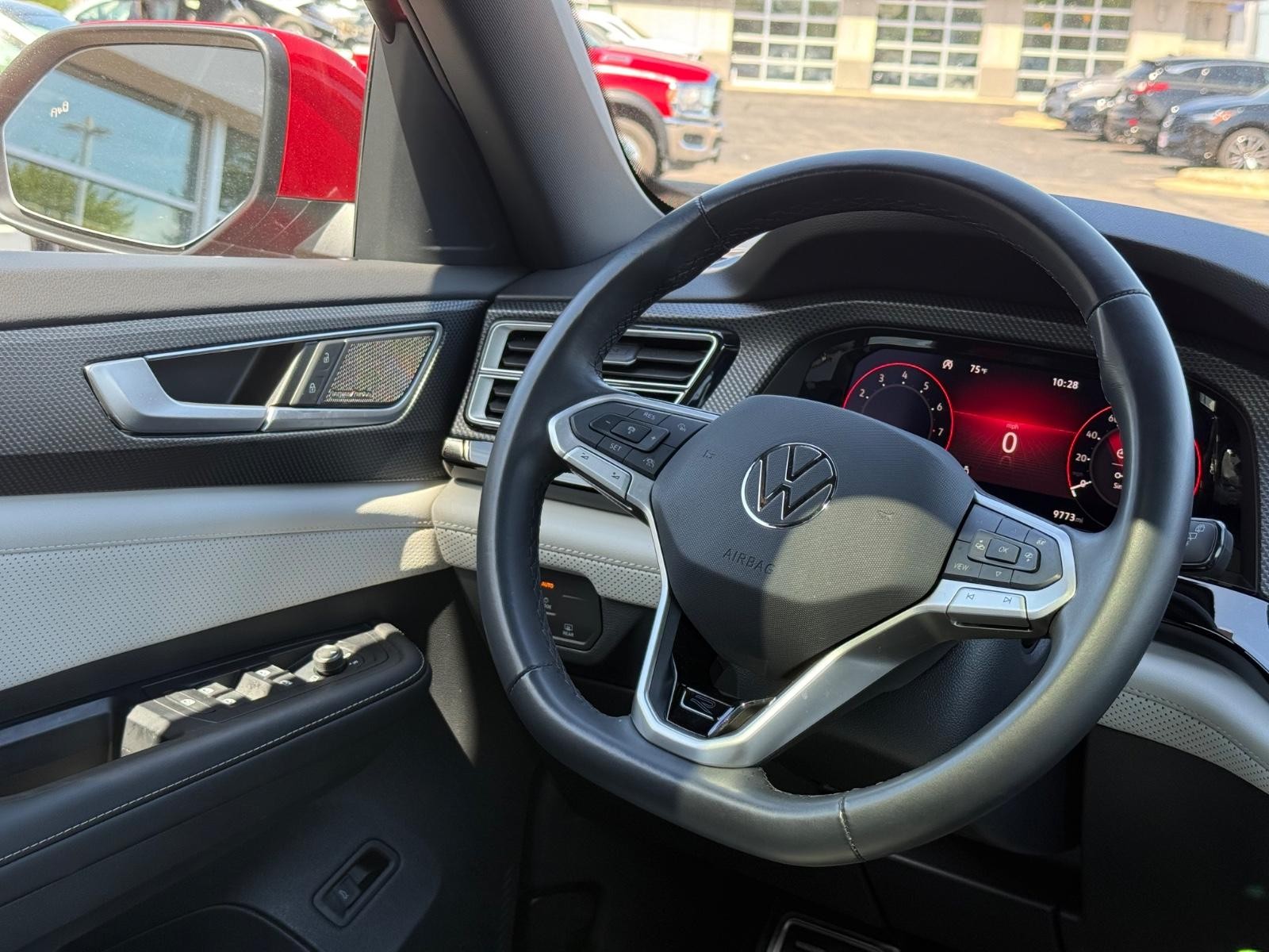 Volkswagen Atlas Cross Sport Vehicle Image 14
