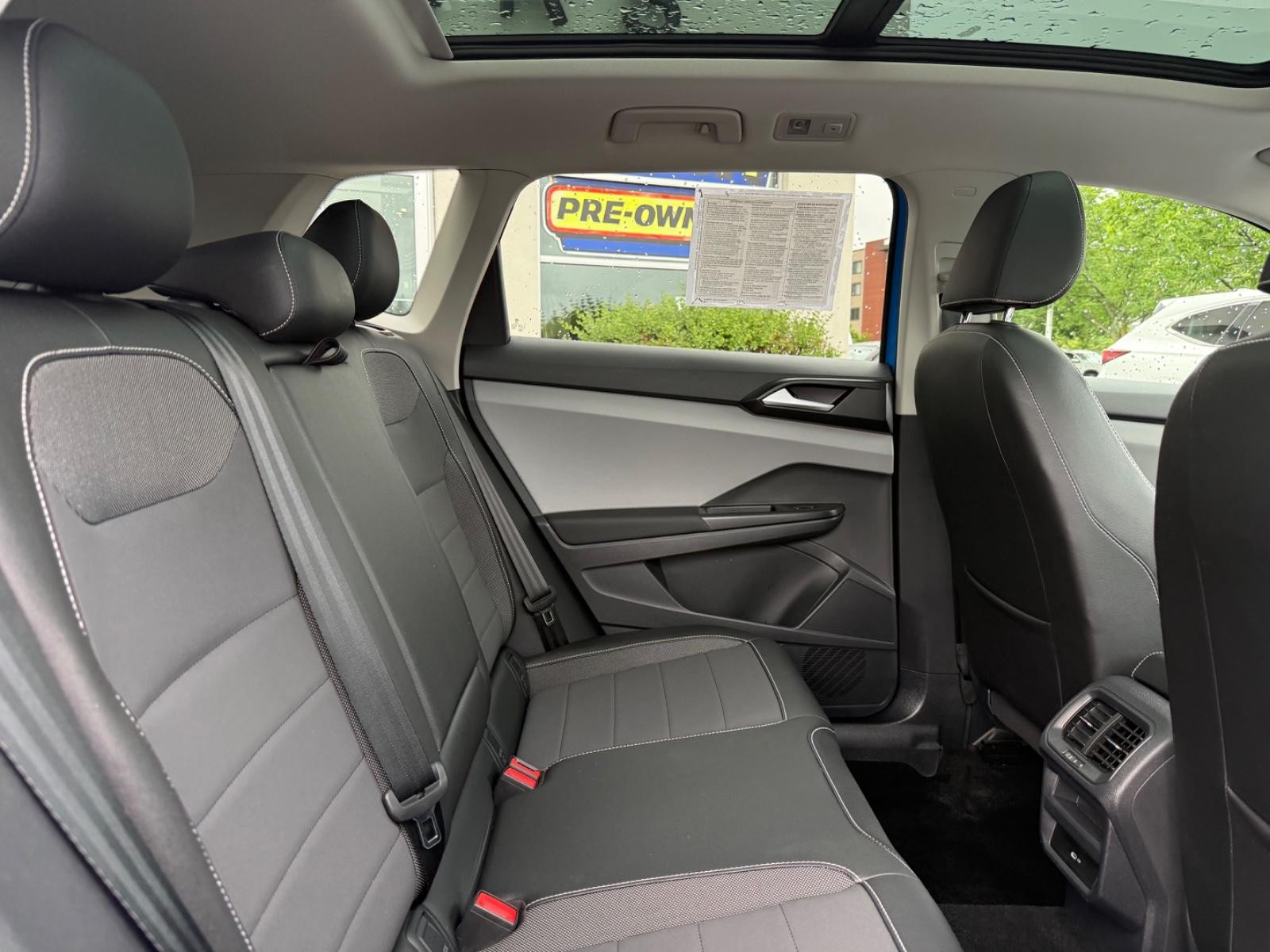 Volkswagen Taos Vehicle Image 10