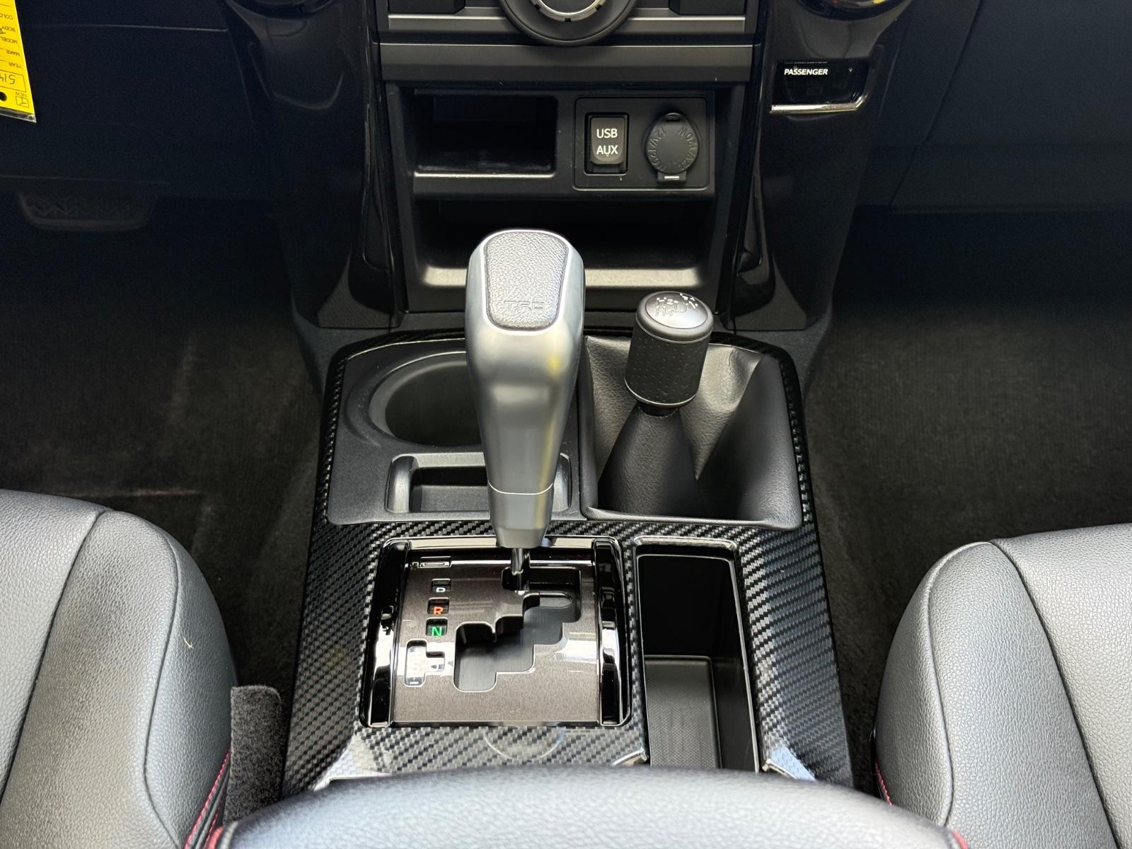 Toyota 4Runner Vehicle Image 13