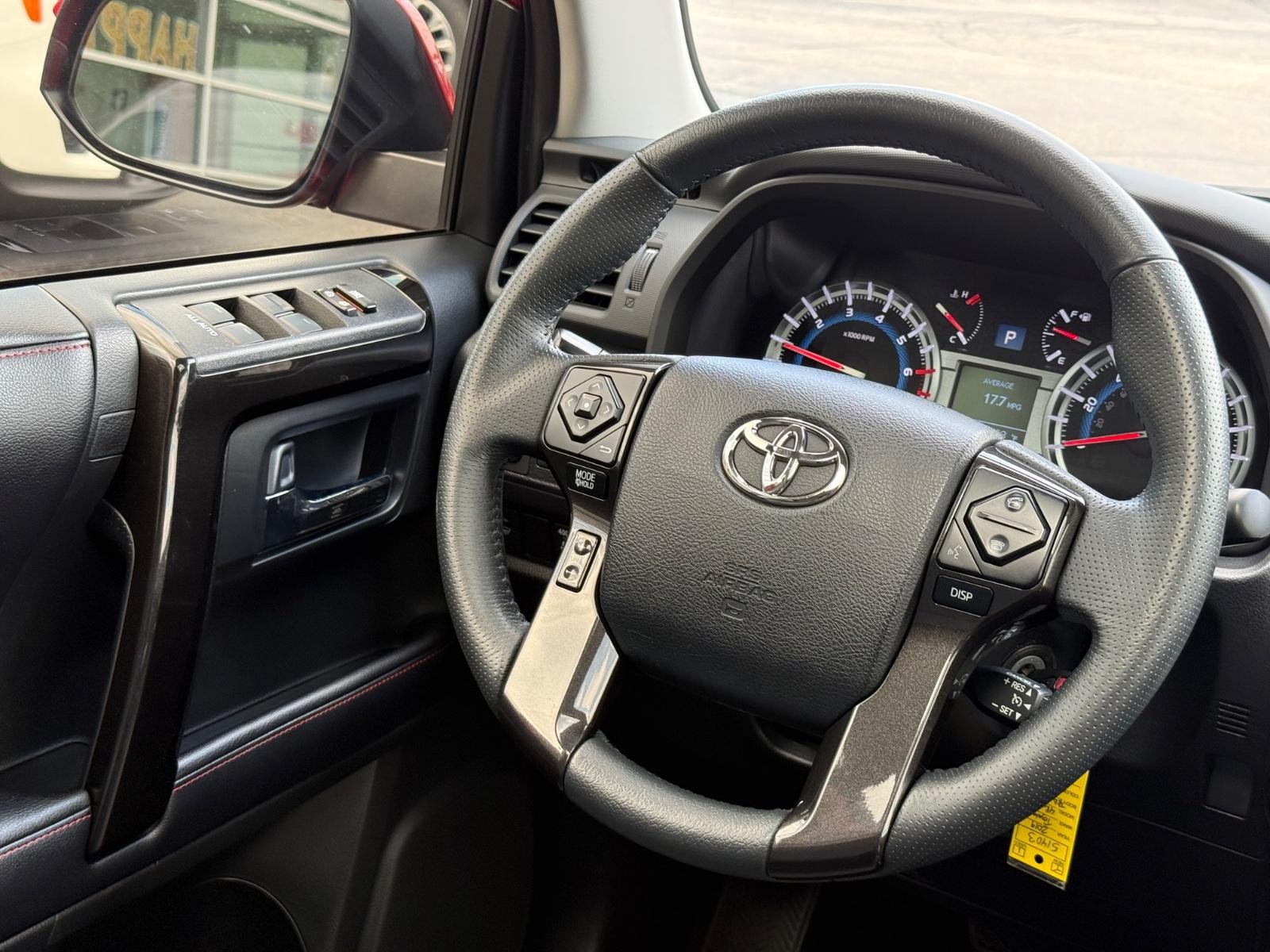 Toyota 4Runner Vehicle Image 14