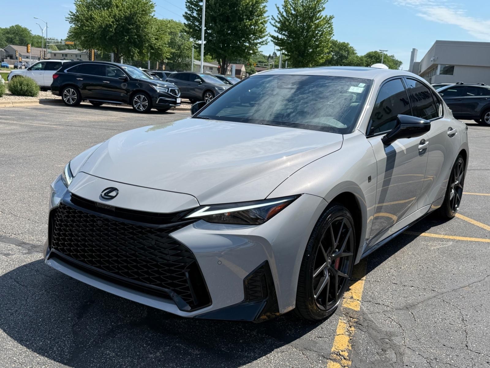 Lexus IS Vehicle Image 08