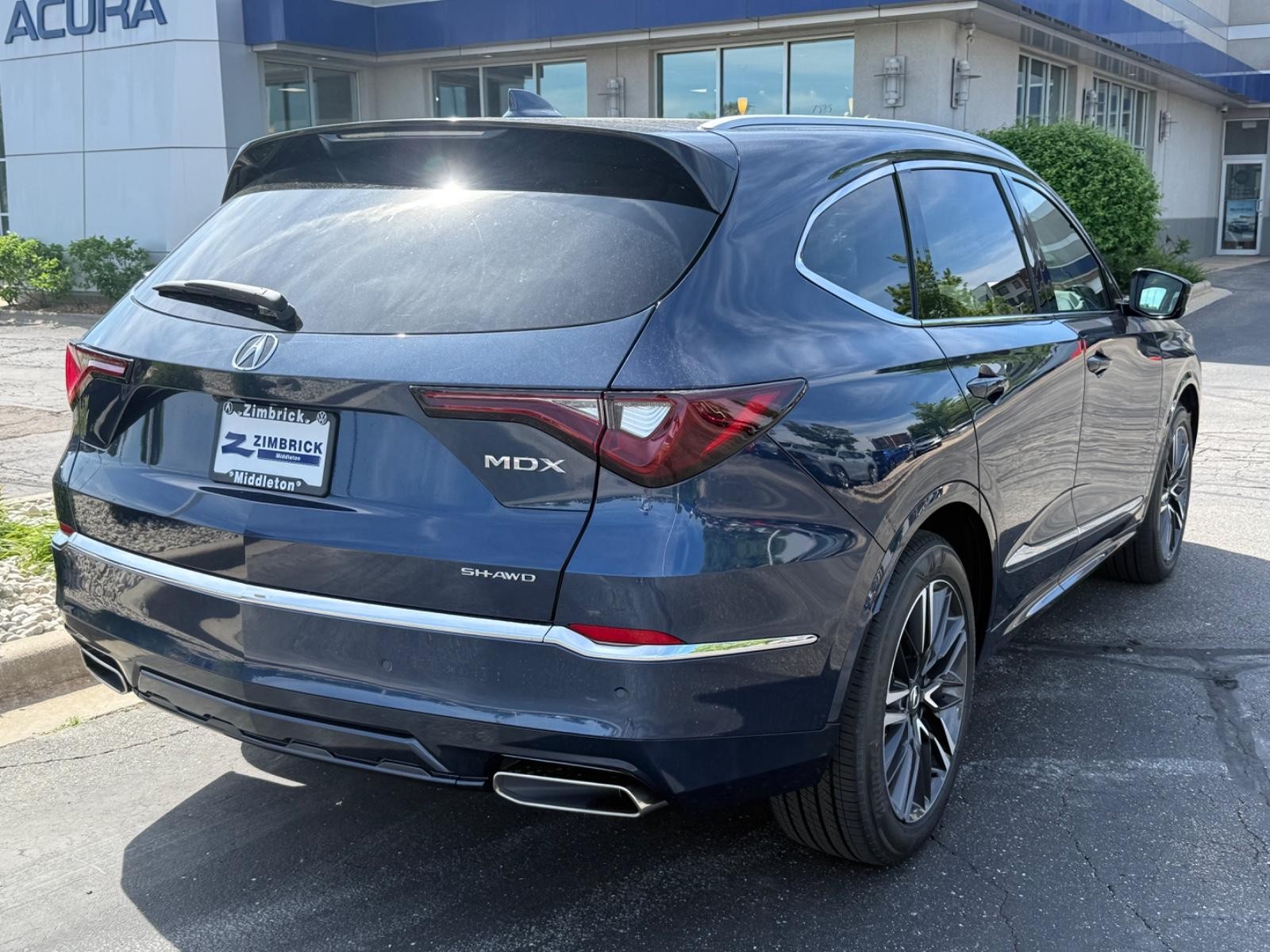 Acura MDX Vehicle Image 03