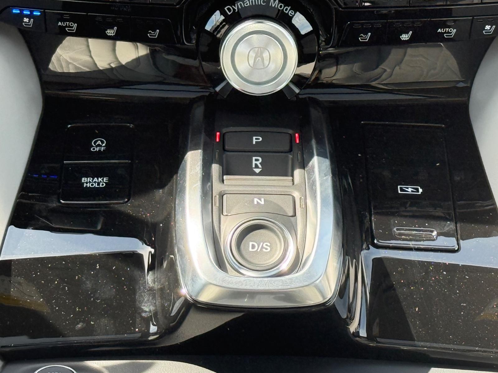 Acura MDX Vehicle Image 08
