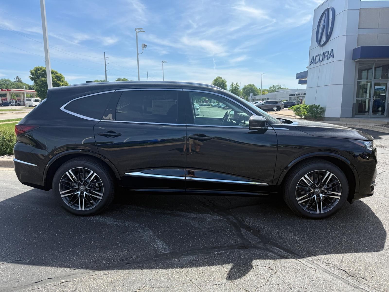 Acura MDX Vehicle Image 02
