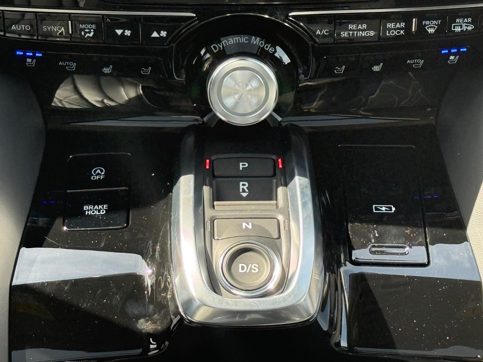 Acura MDX Vehicle Image 08
