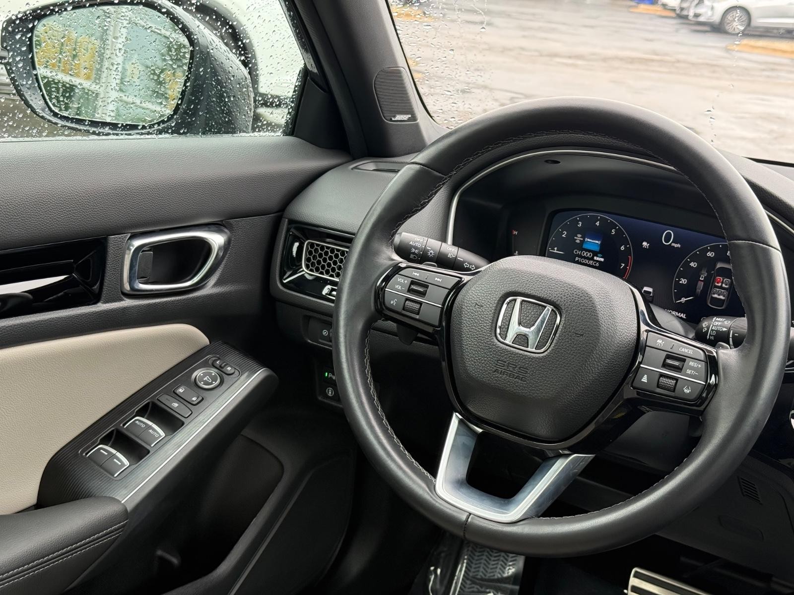 Honda Civic Hatchback Vehicle Image 14