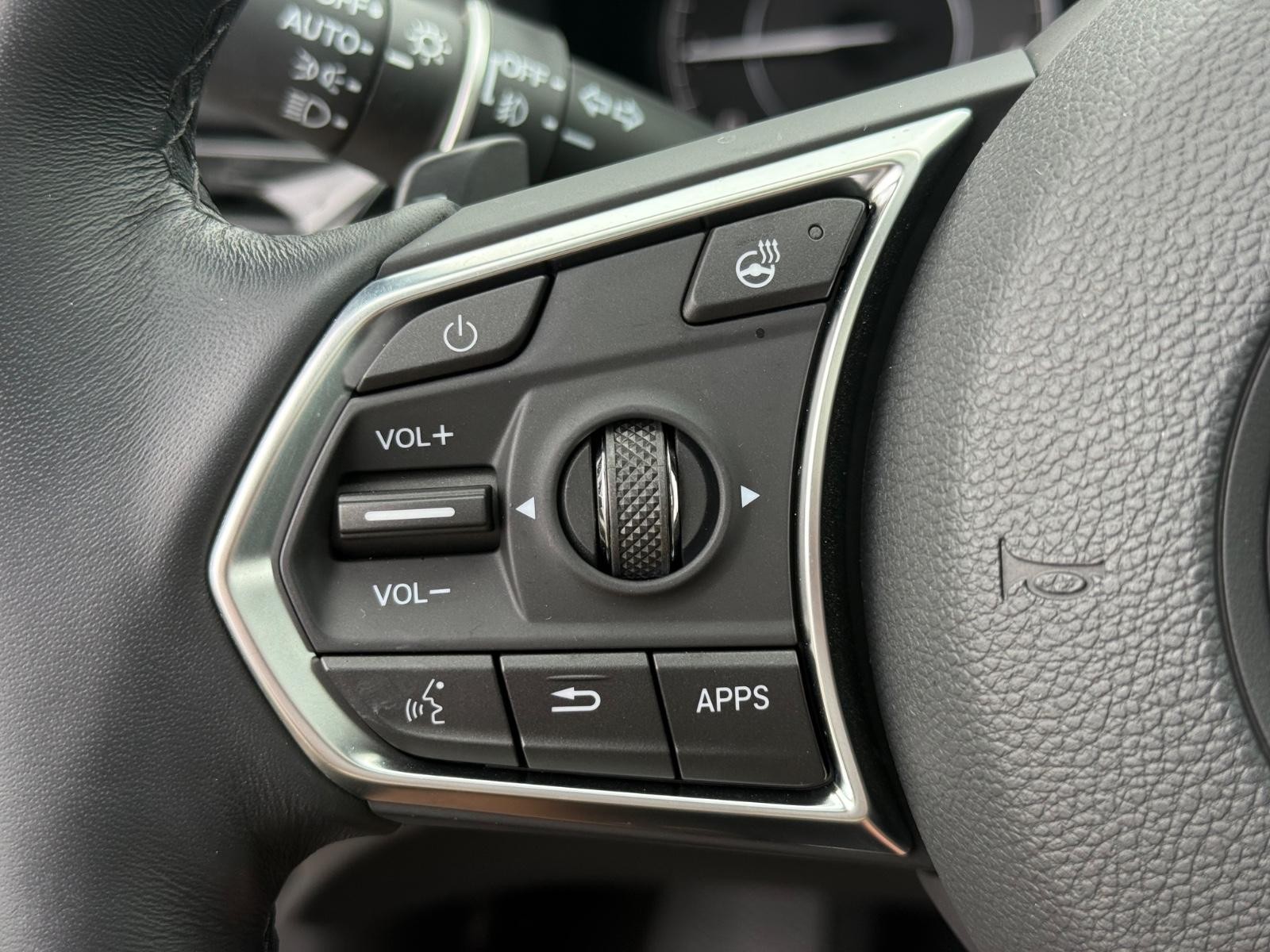 Acura RDX Vehicle Image 17