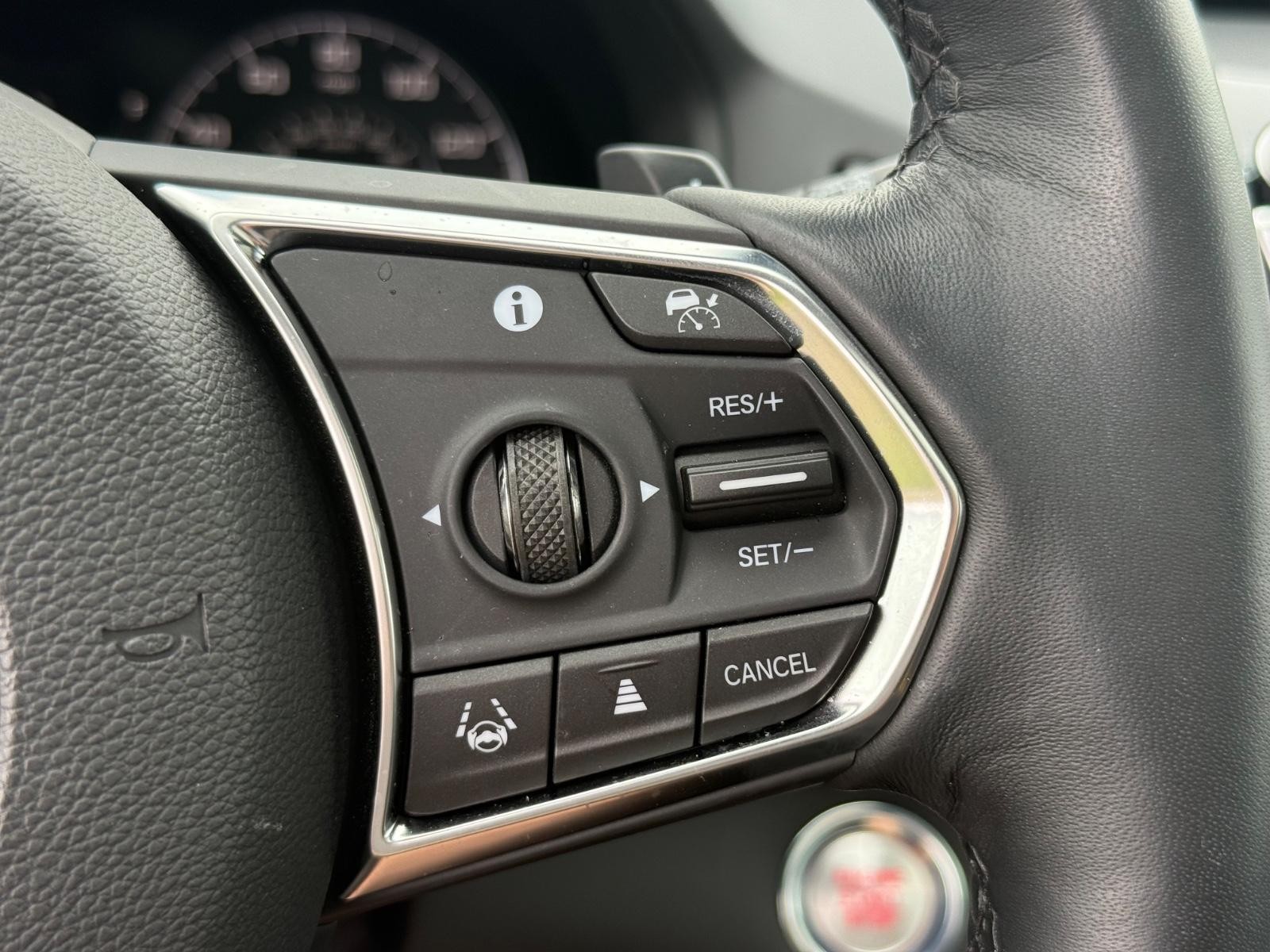 Acura RDX Vehicle Image 18